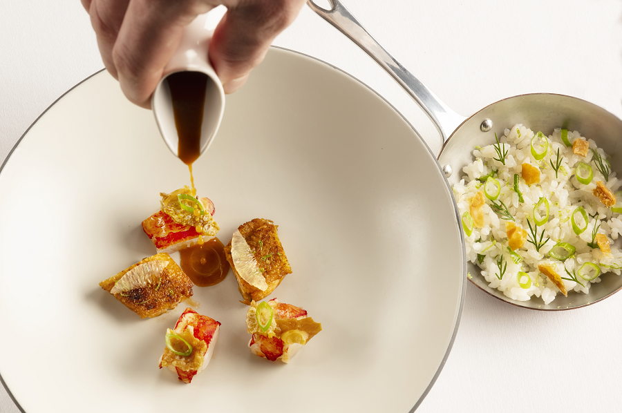 Menu(s) gastronomique(s) en 8 plats hors boisson
