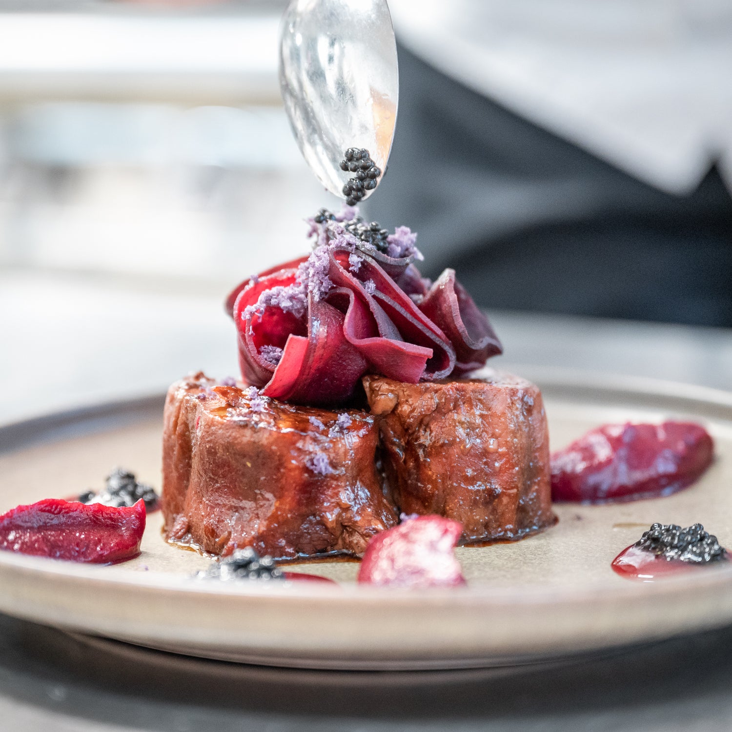 Menu dégustation en 7 plats avec 3 verres de vins en accord avec les plats