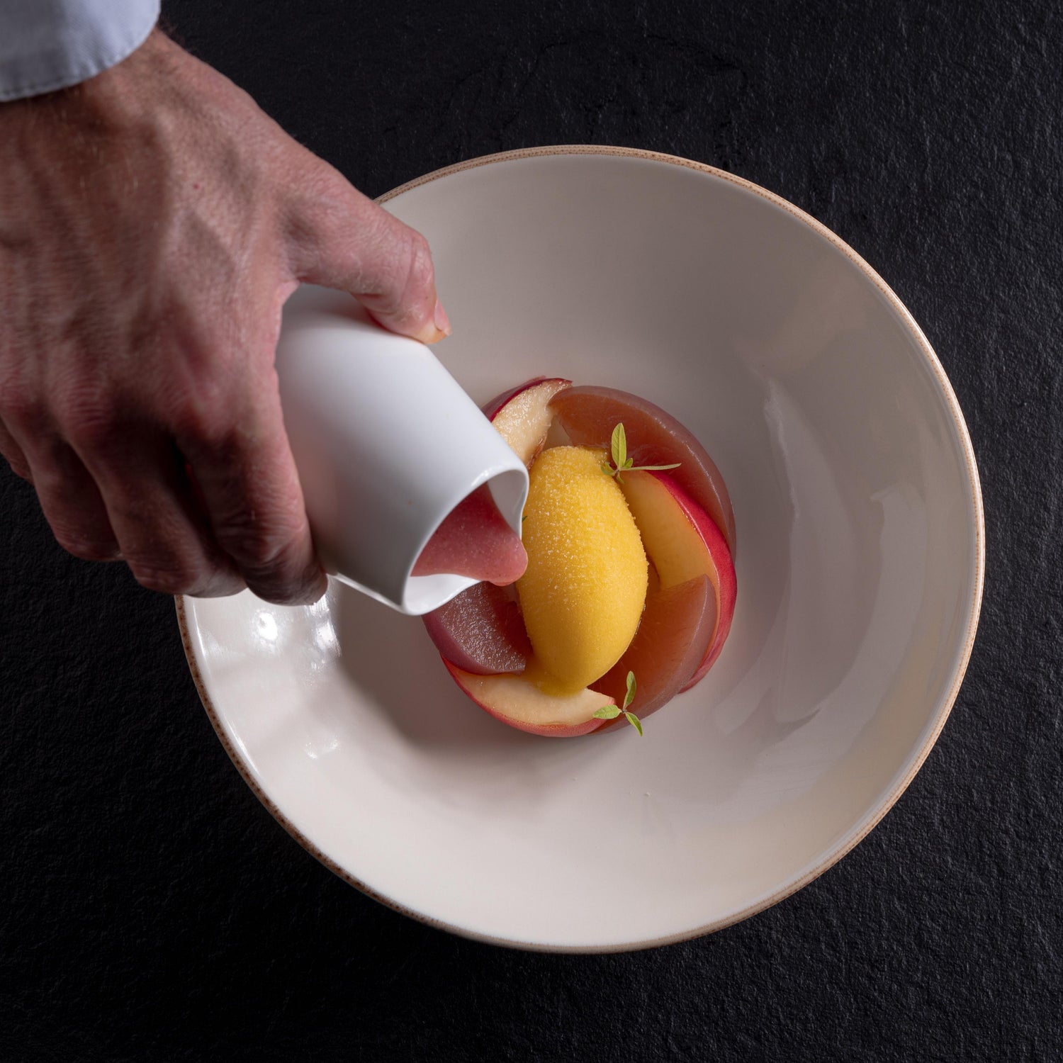 Menu Bistronomique avec accords mets-vins · Coffret cadeau de l'Auberge Ostape, dans le Pays-Basque
